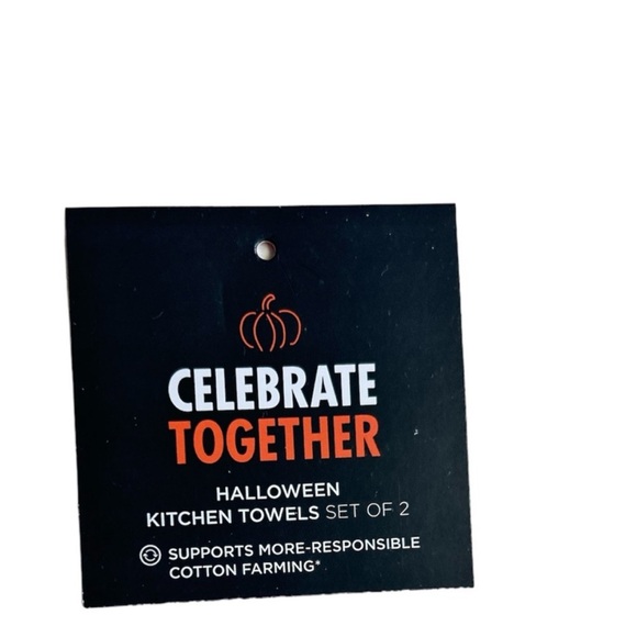 HAND CRAFTED Halloween Crocheted Top Hanging Kitchen or Bathroom Hand Towel - Picture 8 of 8